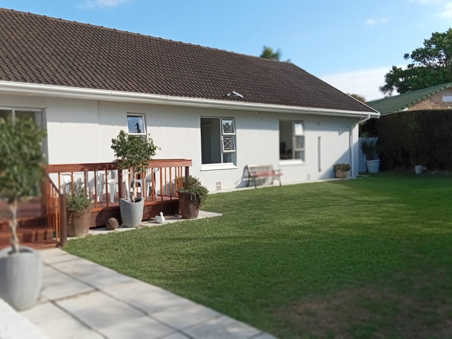 3 Bedroom Property for Sale in Beacon Bay Eastern Cape